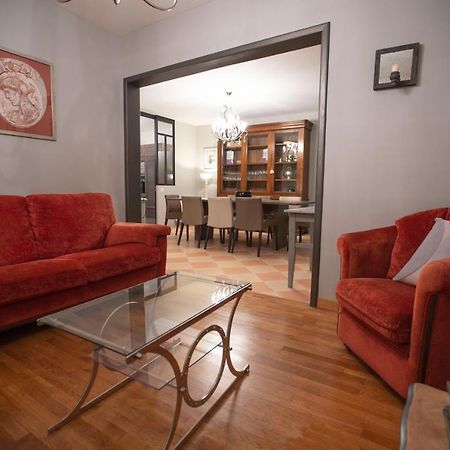 Chambre Jungle Dans Maison D'Hote "Le Petit Clouet"- Rochecorbon Esterno foto