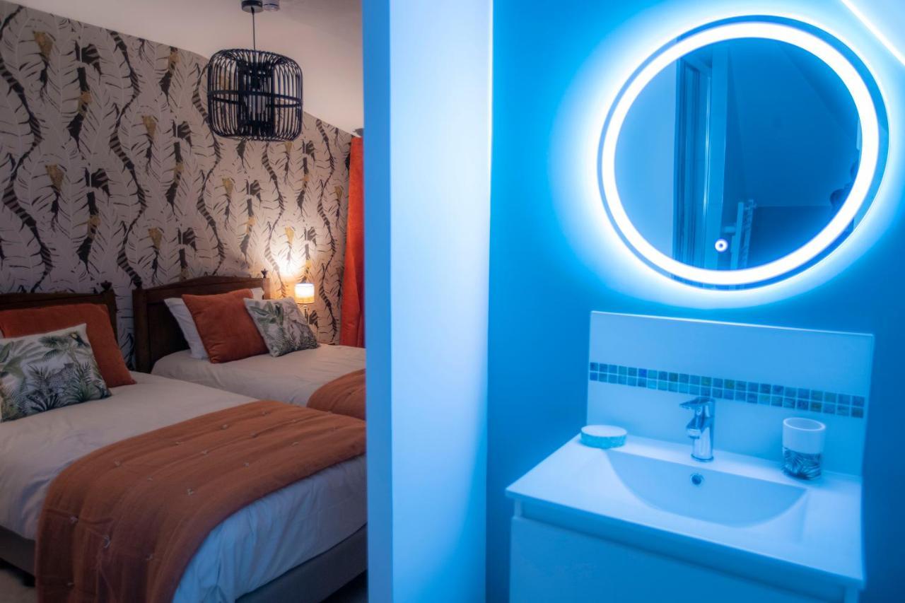 Chambre Jungle Dans Maison D'Hote "Le Petit Clouet"- Rochecorbon Esterno foto